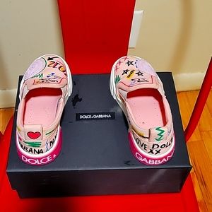 Dolce & Gabbana  shoes size 28 eruo- size 11 us  in toddler girls